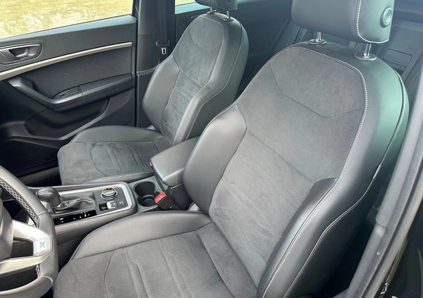 Seat Ateca cena 73900 przebieg: 18000, rok produkcji 2021 z Radomsko małe 154